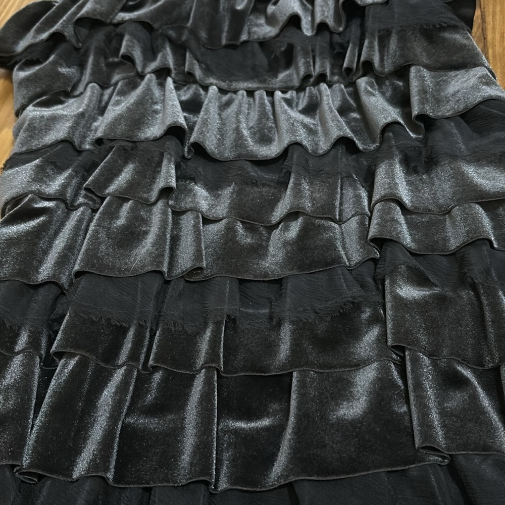 Bailey 44 Bohemian Rhapsody Velvet Strappy Tiered Layered Dress Size Medium - Picture 3 of 4